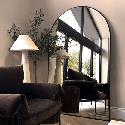 Haus Liberty - Vollkörper-Spiegel aus schwarzem Metall mit gewölbtem Design 180cm x 110cm